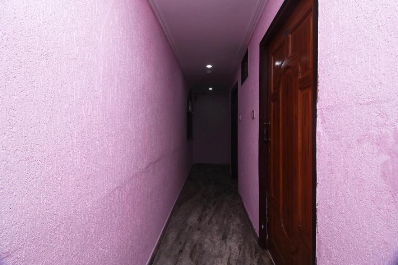 Oyo Flagship 16209 Hotel Ambar Palace Bara Bazar Exterior foto