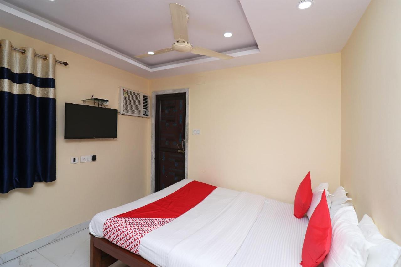 Oyo Flagship 16209 Hotel Ambar Palace Bara Bazar Exterior foto